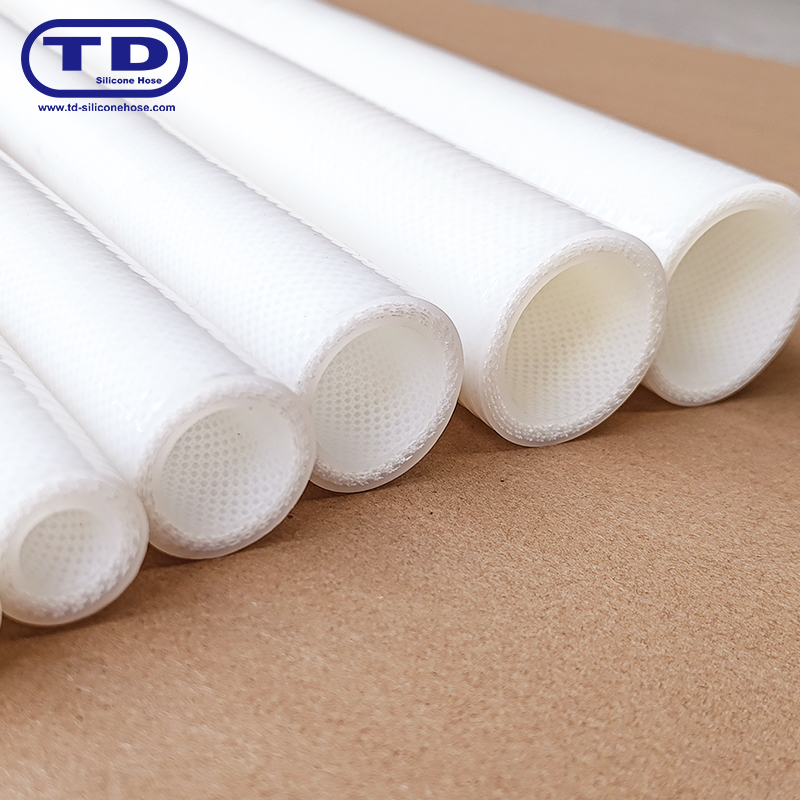 Tuyau en silicone à 2 mètres