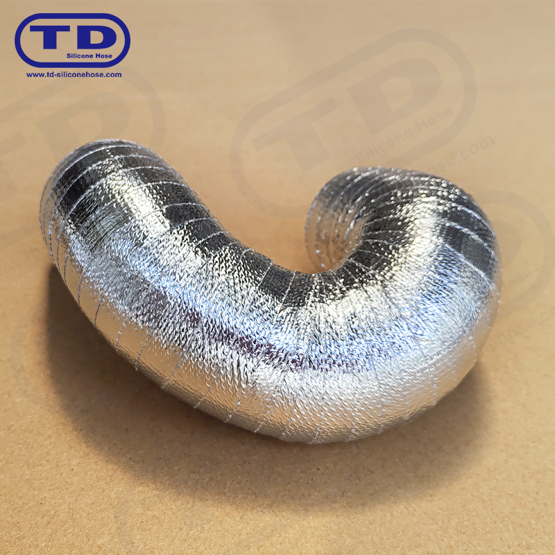 Tuyau en silicone enveloppé en aluminium