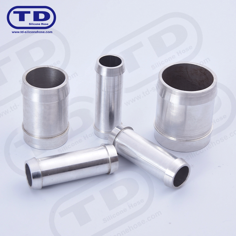 Ajustement en aluminium pour le tuyau en silicone