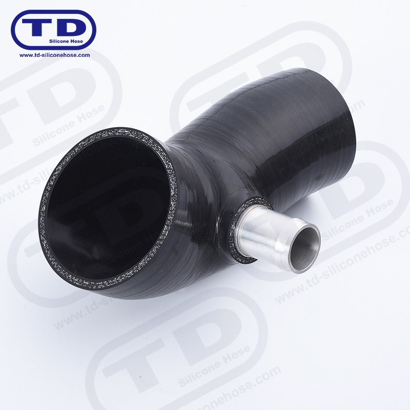 Ajustement en aluminium pour le tuyau en silicone